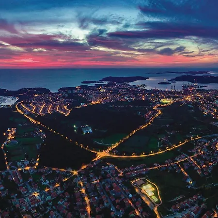 דירה In With Wifi